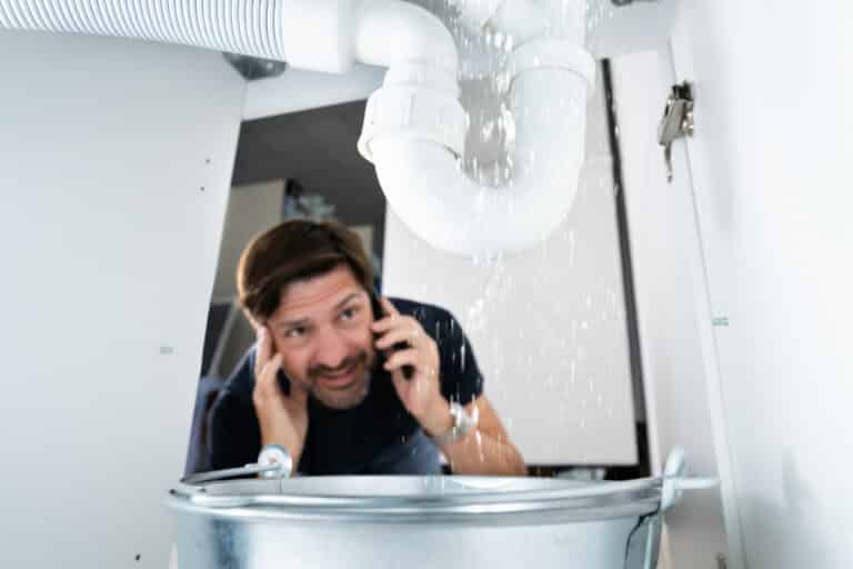 Top Plumbing Mistakes Homeowners Make During DIY Repairs